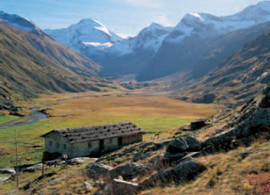 La Val Rossa con la Malga Rossa