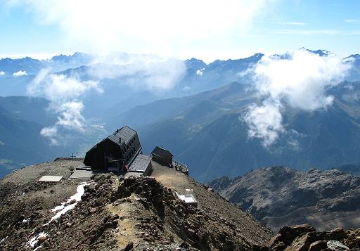 Rifugio Mantov località Pejo